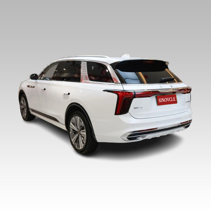 Pre-owned 2022 Hongqi E-HS9 in 15000km Mileage